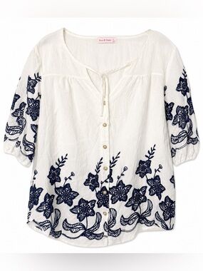 Ana & Rose White Embroidered Floral Button-Front Boho Top- XL